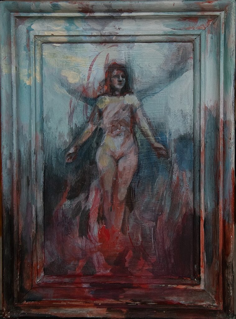 En naken kvinna med mörkt axellångt hår står med det leende, stolt, mitt i målningen i vad som verkar vara en eld Enstaka tunna eldsflammor slår upp bakom huvudet på henne. .  Runt kanten på målningen är ramen målad som en del av verket.